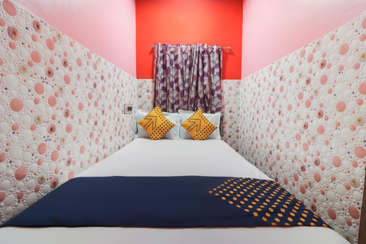 Spot On 49584 Asmi Hotel Hugli-Chinsurah Екстериор снимка