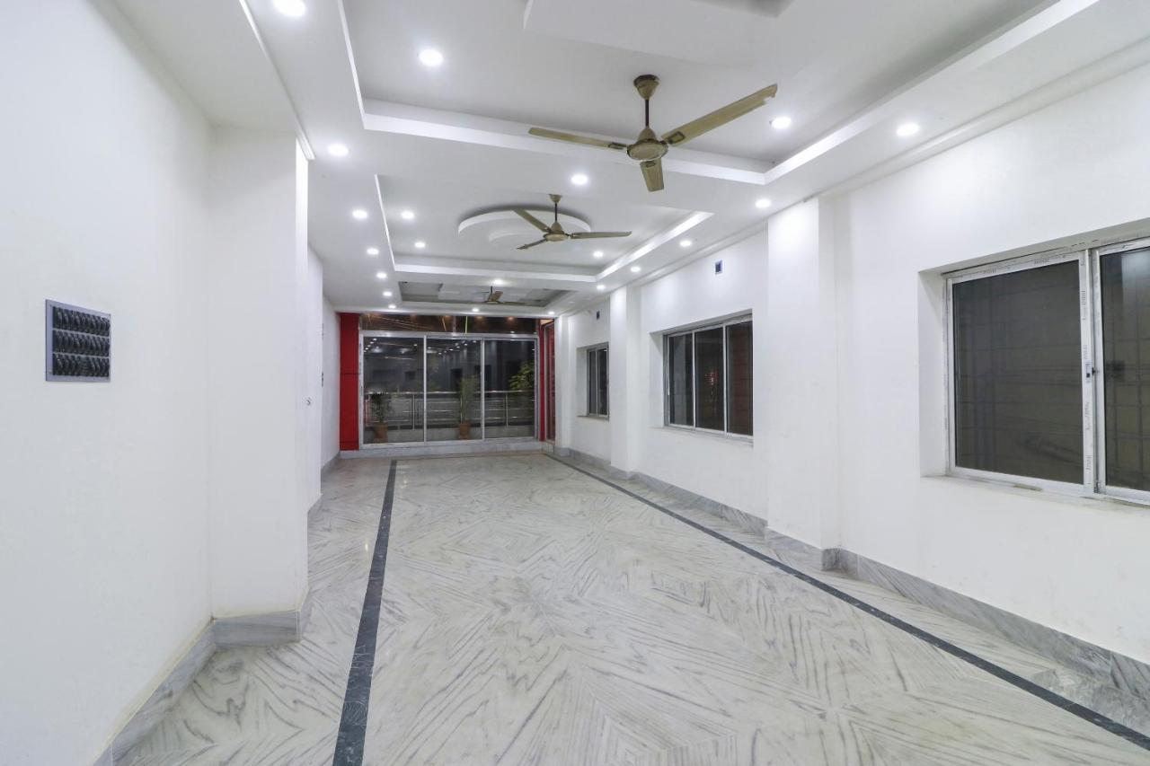 Spot On 49584 Asmi Hotel Hugli-Chinsurah Екстериор снимка