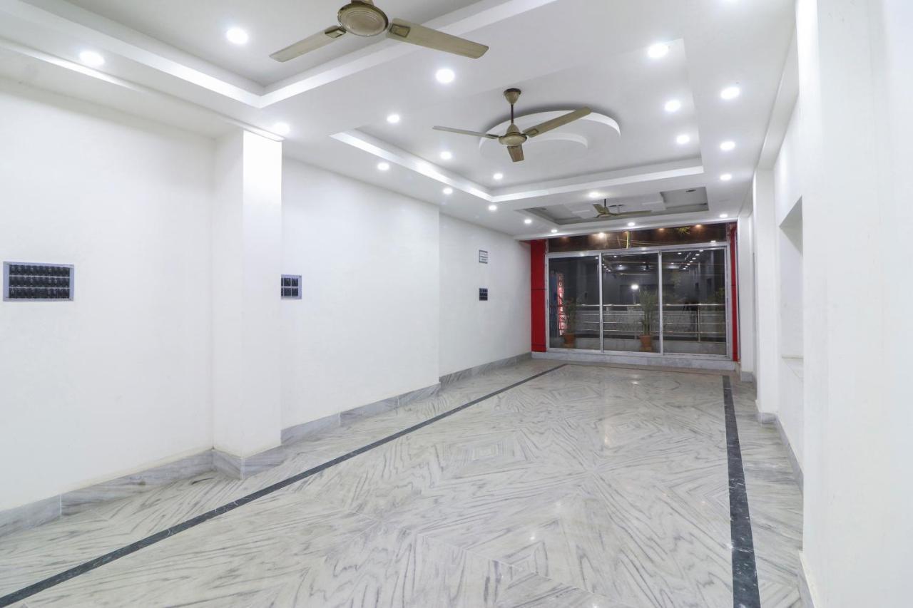 Spot On 49584 Asmi Hotel Hugli-Chinsurah Екстериор снимка
