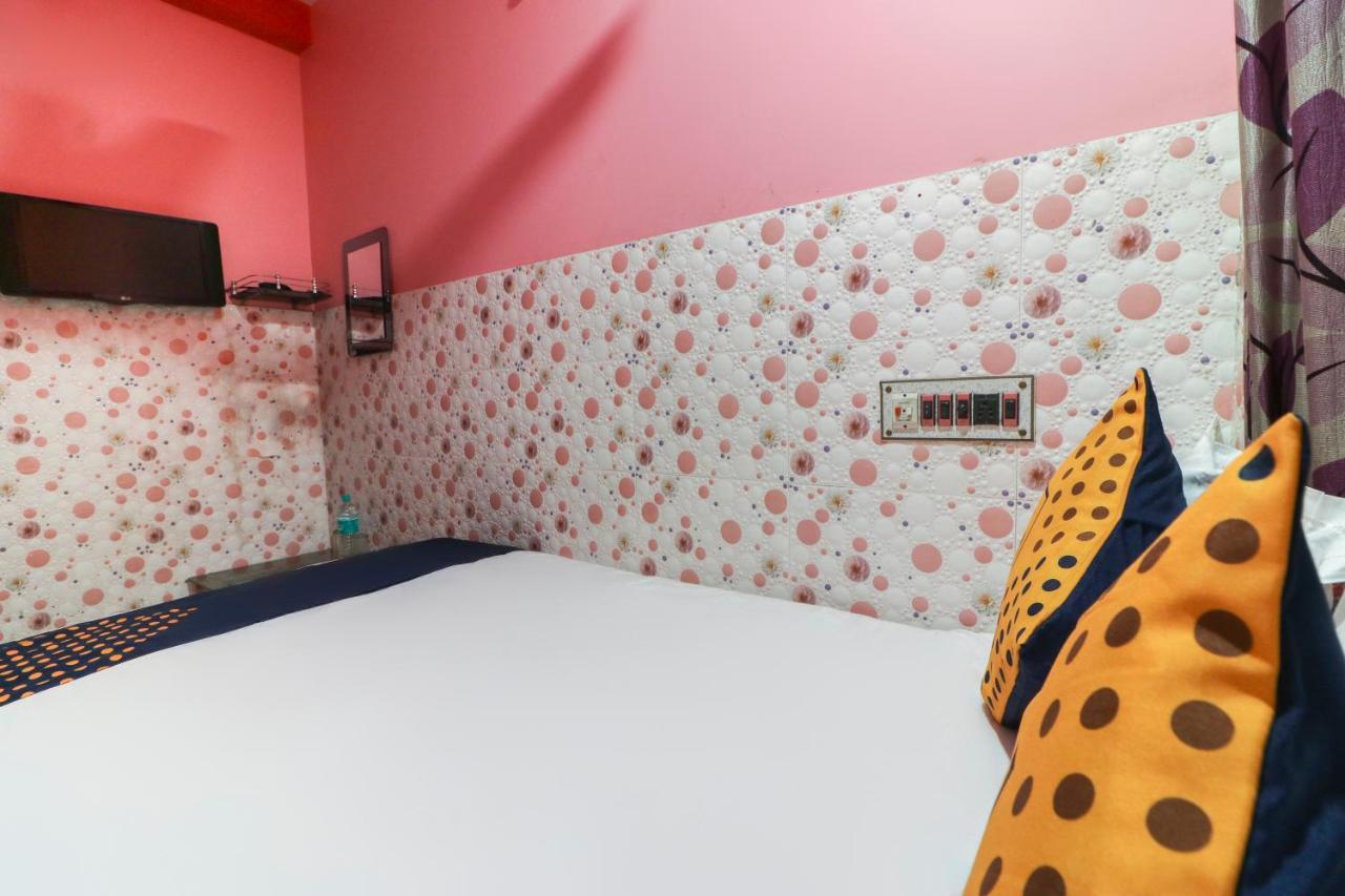 Spot On 49584 Asmi Hotel Hugli-Chinsurah Екстериор снимка