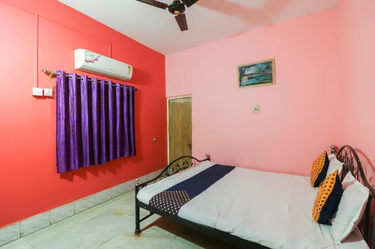 Spot On 49584 Asmi Hotel Hugli-Chinsurah Екстериор снимка