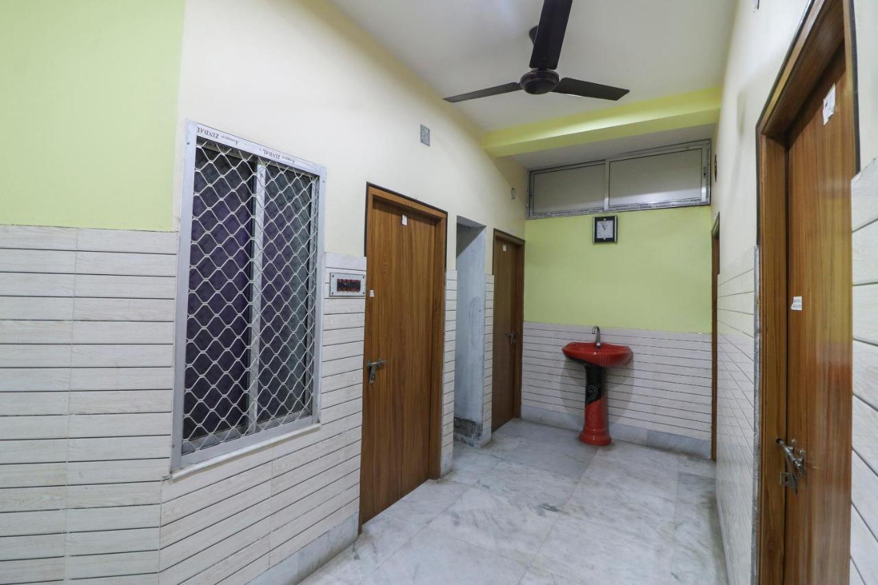 Spot On 49584 Asmi Hotel Hugli-Chinsurah Екстериор снимка