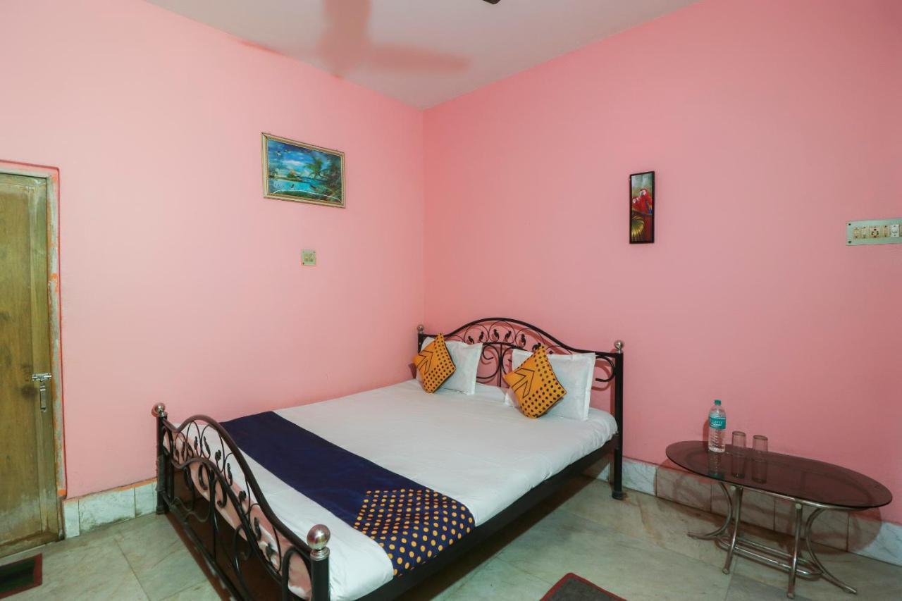 Spot On 49584 Asmi Hotel Hugli-Chinsurah Екстериор снимка