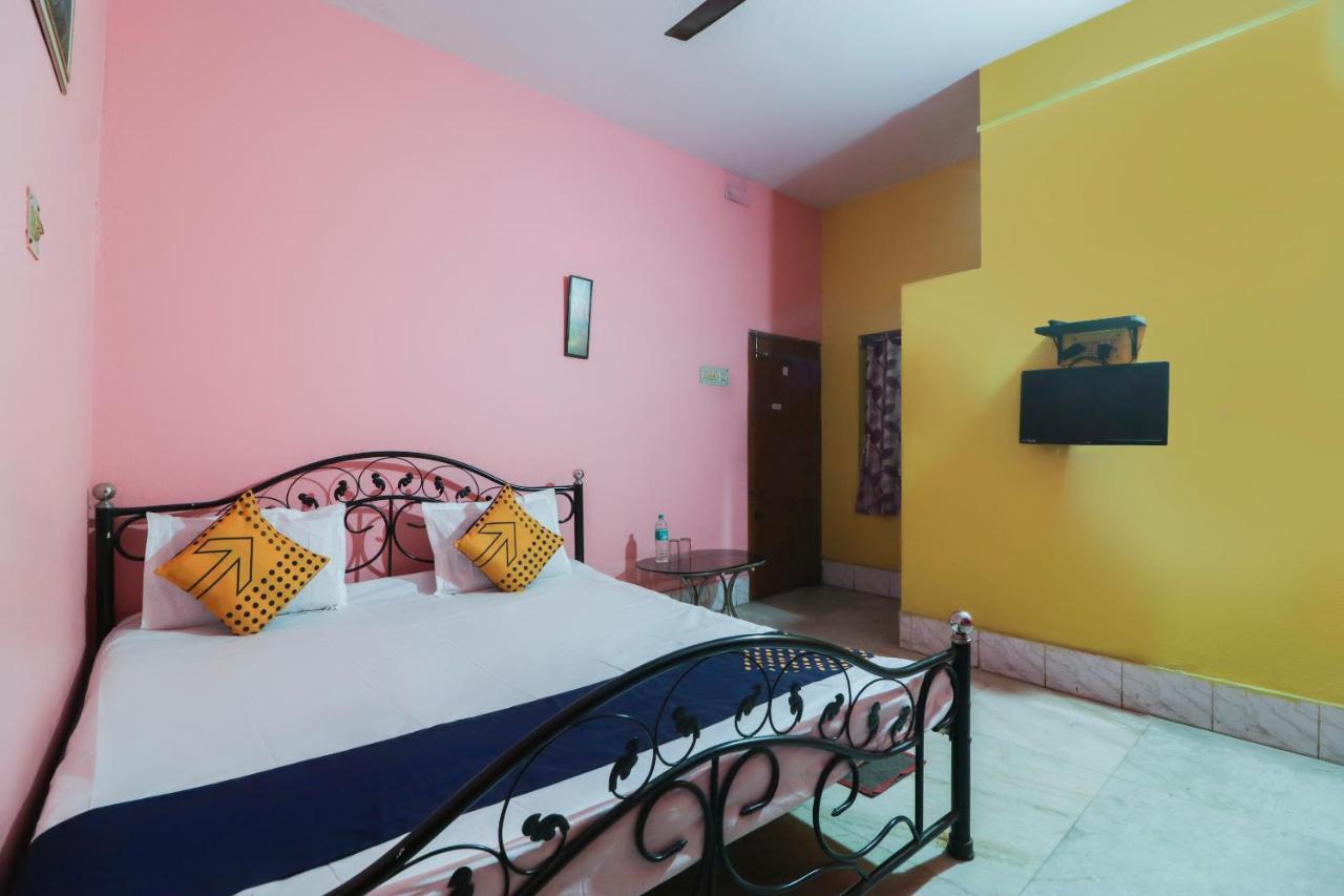 Spot On 49584 Asmi Hotel Hugli-Chinsurah Екстериор снимка